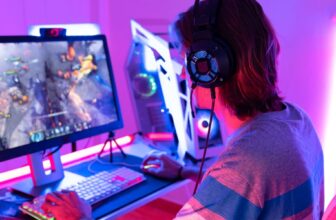 How Do Different Types of Gaming Headphones Affect Your Experience?